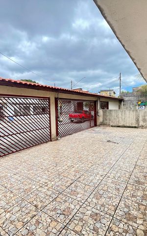 Casa à venda com 400m², 6 quartos e 8 vagasGaragem
