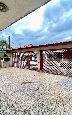 Casa à venda com 400m², 6 quartos e 8 vagasGaragem