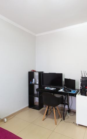 Casa à venda com 100m², 2 quartos e 2 vagas Casa à venda com 100m², 2 quartos e 2 vagasQuarto 2