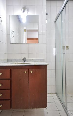 Apartamento à venda com 65m², 3 quartos e 2 vagasBanheiro