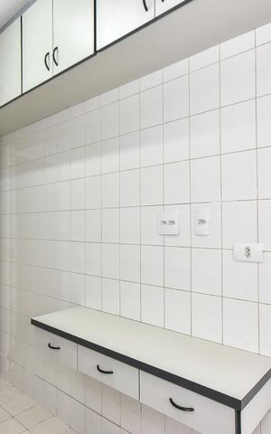 Apartamento à venda com 65m², 3 quartos e 2 vagasCozinha