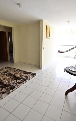 Apartamento para alugar com 105m², 3 quartos e 1 vaga Apartamento para alugar com 105m², 3 quartos e 1 vagaSala