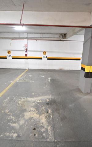 Apartamento para alugar com 105m², 3 quartos e 1 vaga Apartamento para alugar com 105m², 3 quartos e 1 vagaGaragem