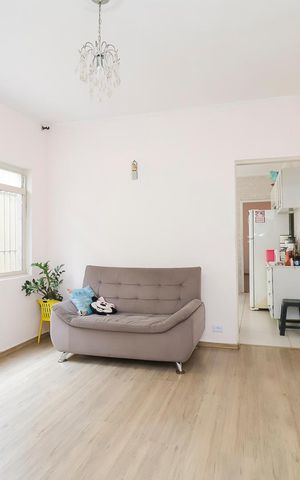 Casa à venda com 100m², 5 quartos e 1 vagaCasa 1 - Sala