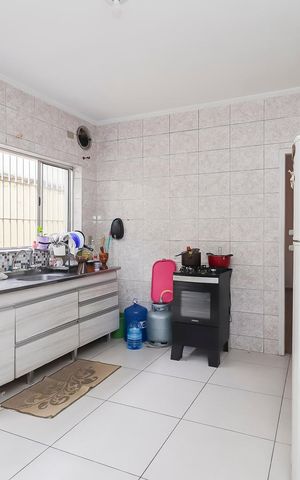 Casa à venda com 100m², 5 quartos e 1 vagaCasa 1 - Cozinha