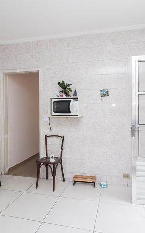 Casa à venda com 100m², 5 quartos e 1 vagaCasa 1 - Cozinha
