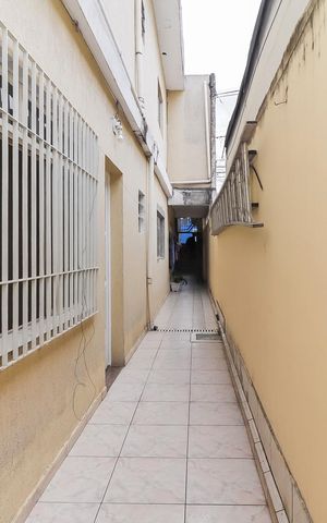 Casa à venda com 100m², 5 quartos e 1 vagaCorredor Externo