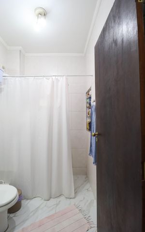 Casa à venda com 291m², 4 quartos e 3 vagas