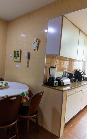 Apartamento à venda com 171m², 3 quartos e 1 vaga Apartamento à venda com 171m², 3 quartos e 1 vagaCozinha e Área de Serviço