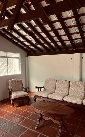 Casa à venda com 191m², 3 quartos e 2 vagas