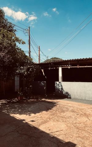 Casa à venda com 191m², 3 quartos e 2 vagas