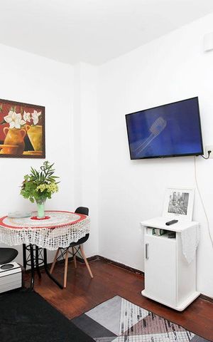 Apartamento à venda com 34m², 1 quarto e sem vagaSala