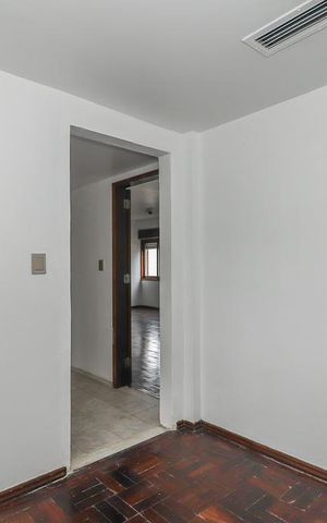 Apartamento à venda com 190m², 4 quartos e 2 vagasQuarto 4