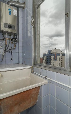 Apartamento à venda com 190m², 4 quartos e 2 vagasÁrea de Serviço