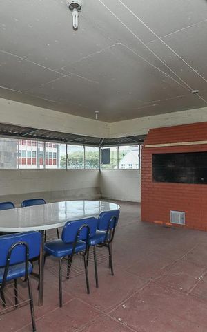 Apartamento à venda com 190m², 4 quartos e 2 vagasÁrea comum - Churrasqueira