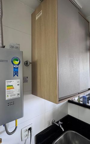 Apartamento à venda com 169m², 3 quartos e 2 vagas Apartamento à venda com 169m², 3 quartos e 2 vagasCozinha e Área de Serviço