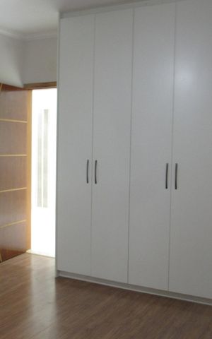 Casa para alugar com 137m², 3 quartos e 9 vagasSuíte