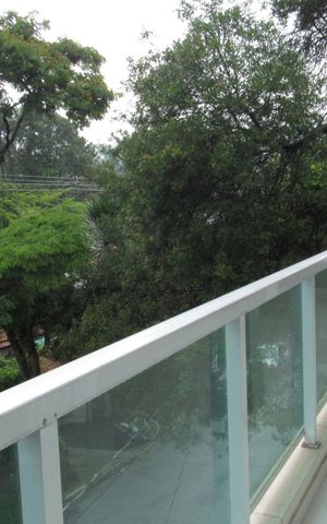 Casa para alugar com 137m², 3 quartos e 9 vagasVaranda