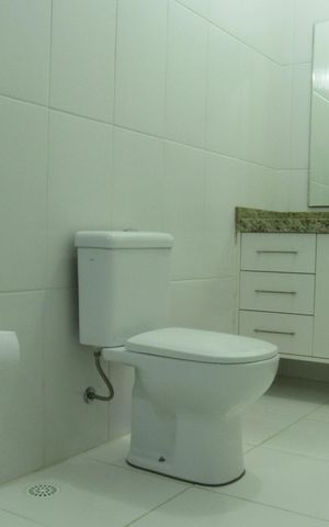 Casa para alugar com 137m², 3 quartos e 9 vagasBanheiro da Suíte