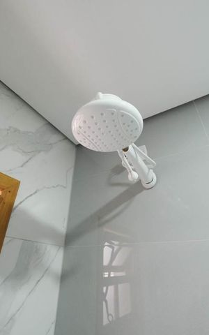 Casa à venda com 173m², 2 quartos e 2 vagasBanheiro