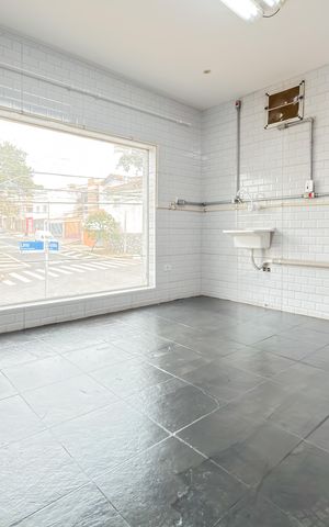 Casa à venda com 80m², 3 quartos e sem vaga Casa à venda com 80m², 3 quartos e sem vagaQuarto 1