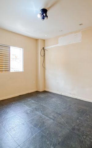 Casa à venda com 80m², 3 quartos e sem vaga Casa à venda com 80m², 3 quartos e sem vagaQuarto 3