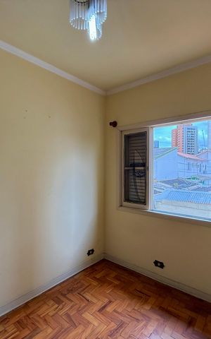 Casa à venda com 200m², 5 quartos e 4 vagas Casa à venda com 200m², 5 quartos e 4 vagasQuarto 3