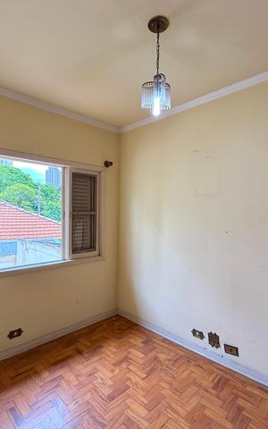 Casa à venda com 200m², 5 quartos e 4 vagas Casa à venda com 200m², 5 quartos e 4 vagasQuarto 3