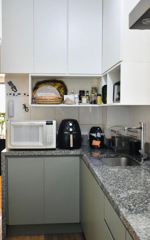 Apartamento à venda com 135m², 2 quartos e 3 vagas Apartamento à venda com 135m², 2 quartos e 3 vagasCozinha