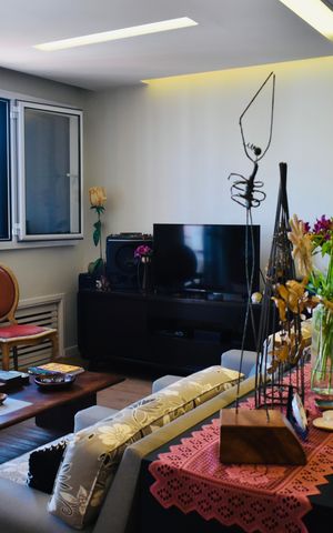 Apartamento à venda com 135m², 2 quartos e 3 vagas Apartamento à venda com 135m², 2 quartos e 3 vagasSala