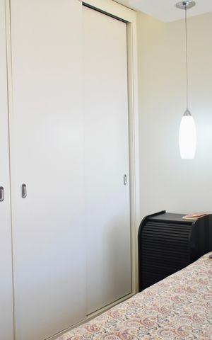Apartamento à venda com 135m², 2 quartos e 3 vagas Apartamento à venda com 135m², 2 quartos e 3 vagasQuarto