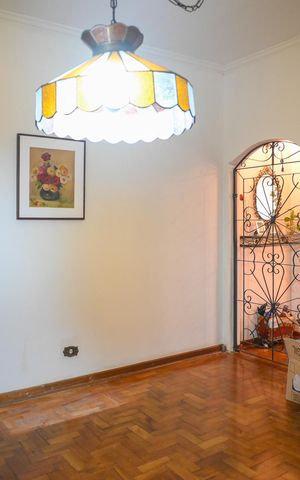 Casa para alugar com 180m², 3 quartos e 1 vaga Casa para alugar com 180m², 3 quartos e 1 vagaSala de Jantar