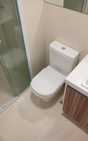 Apartamento à venda com 74m², 2 quartos e 2 vagasBanheiro Social