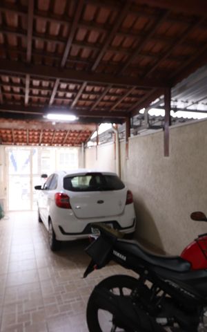 Casa à venda com 220m², 2 quartos e 2 vagasGaragem