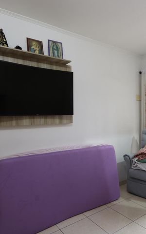 Casa à venda com 220m², 2 quartos e 2 vagasSuíte