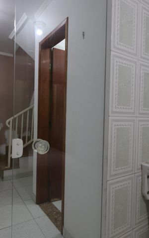 Casa à venda com 220m², 2 quartos e 2 vagasLavanderia