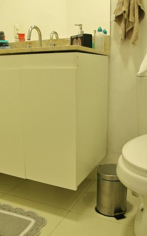 Apartamento para alugar com 93m², 2 quartos e 2 vagasBanheiro Social 