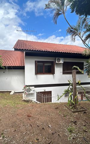 Casa para alugar com 390m², 4 quartos e 2 vagas Casa para alugar com 390m², 4 quartos e 2 vagasPátio