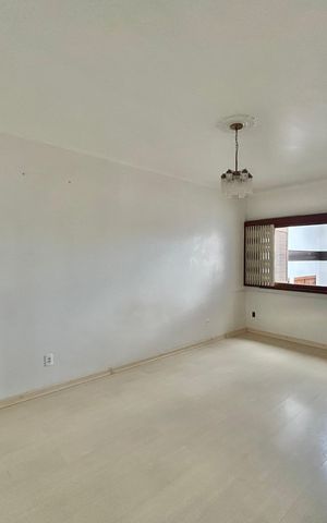 Casa para alugar com 390m², 4 quartos e 2 vagas Casa para alugar com 390m², 4 quartos e 2 vagasQuarto 3