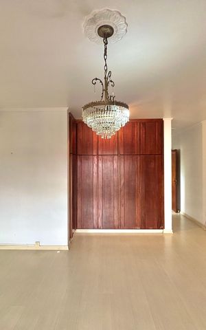 Casa para alugar com 390m², 4 quartos e 2 vagas Casa para alugar com 390m², 4 quartos e 2 vagasSuíte