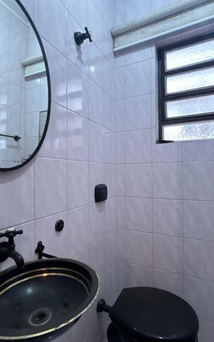 Casa para alugar com 390m², 4 quartos e 2 vagas Casa para alugar com 390m², 4 quartos e 2 vagasLavabo
