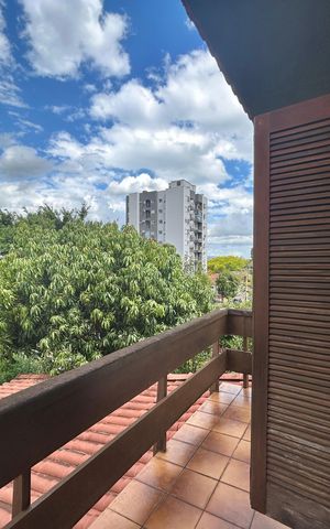 Casa para alugar com 390m², 4 quartos e 2 vagas Casa para alugar com 390m², 4 quartos e 2 vagasSacada