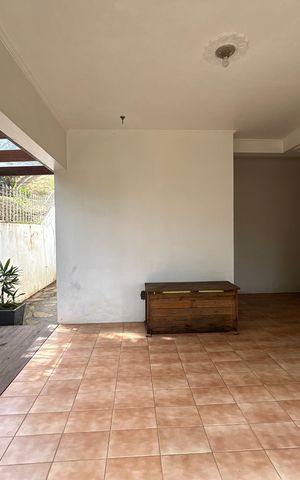 Casa para alugar com 390m², 4 quartos e 2 vagas Casa para alugar com 390m², 4 quartos e 2 vagasPátio