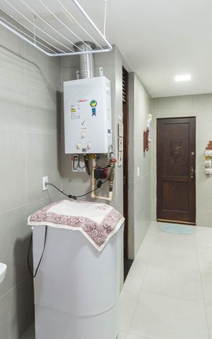 Apartamento à venda com 112m², 3 quartos e 1 vagaÁrea de Serviço