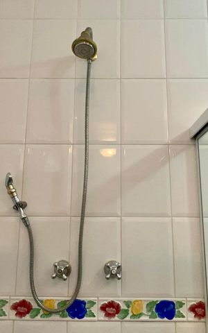 Apartamento à venda com 113m², 2 quartos e 1 vaga Apartamento à venda com 113m², 2 quartos e 1 vagaBanheiro da Suíte