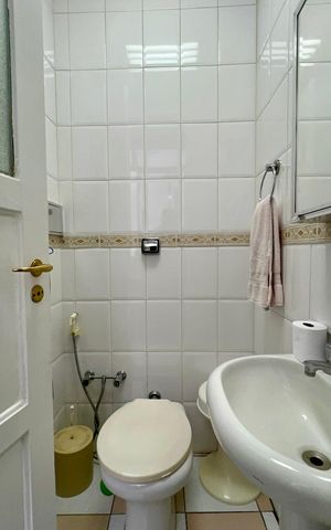 Apartamento à venda com 113m², 2 quartos e 1 vaga Apartamento à venda com 113m², 2 quartos e 1 vagaBanheiro de serviço