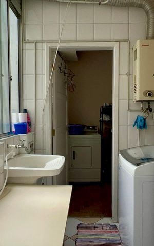 Apartamento à venda com 113m², 2 quartos e 1 vaga Apartamento à venda com 113m², 2 quartos e 1 vagaÁrea de Serviço