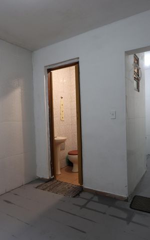 Casa para alugar com 40m², 1 quarto e sem vagaSala/Quarto