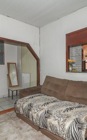 Casa à venda com 100m², 1 quarto e sem vagaSala