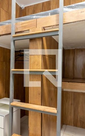Casa à venda com 120m², 6 quartos e 1 vaga